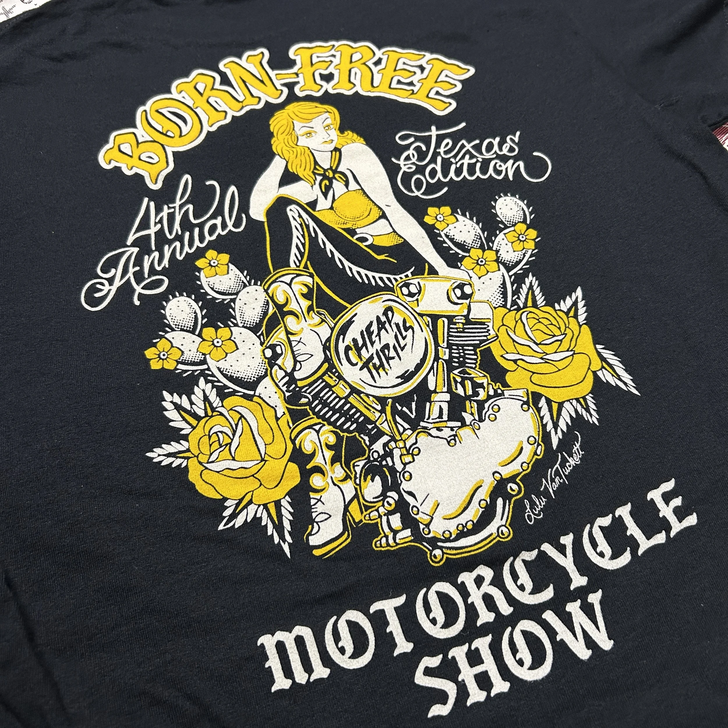 Born Free 4 Texas Tee / Yellow Rose Canyon / Oliver Peck